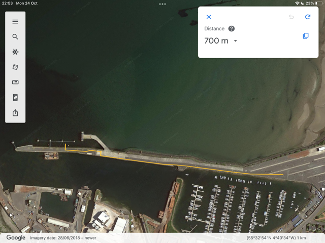 Google maps view showing the distance from the harbour to the main car park as 700 metres